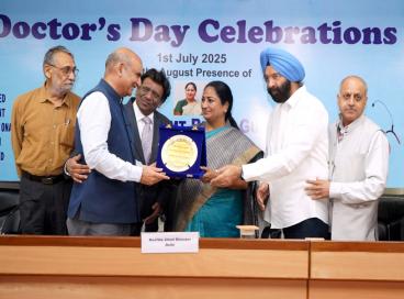 On the occasion of National Doctors Day, Chief Minister  Smt. REKHA GUPTA felicitated Prof. Dr. Rajinder K Dhamija, Director IHBAS